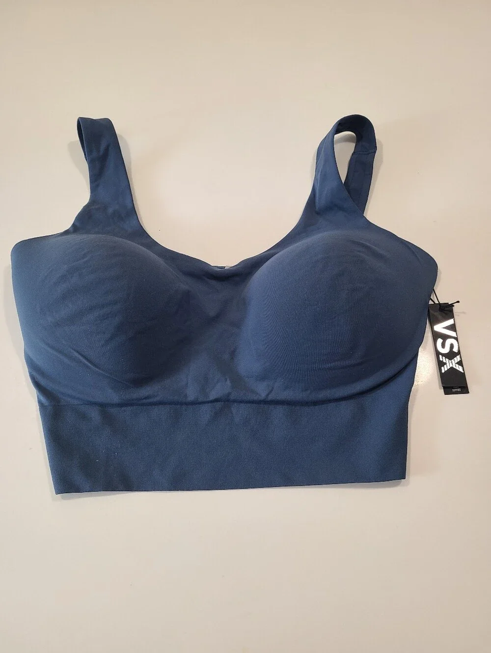 NWT Victoria's Seceet VSX Elevate Seamless Comfort Longline Sports Bra L-DD